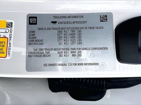 Used 2023 GMC Yukon Denali Ultimate AWD/4WD image 37