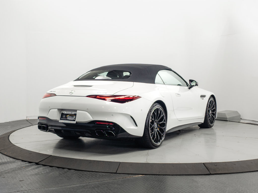 Certified 2023 Mercedes-Benz SL 55 AMG 4MATIC image 33