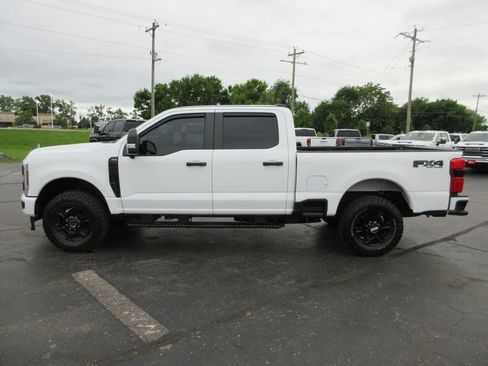 Used 2024 Ford F250 XL w/ STX Appearance Package AWD/4WD image 10