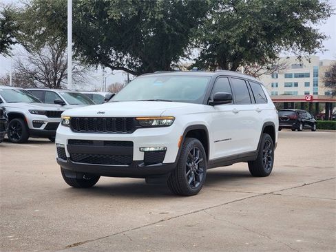New 2025 Jeep Grand Cherokee L Limited image 2