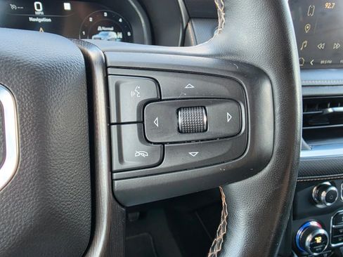 Used 2023 GMC Yukon AT4 w/ Technology Package AWD/4WD image 15