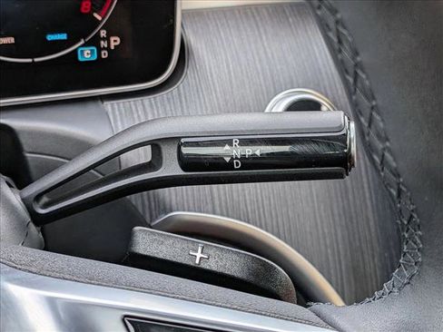 Used 2025 Mercedes-Benz C 300 4MATIC Sedan image 12