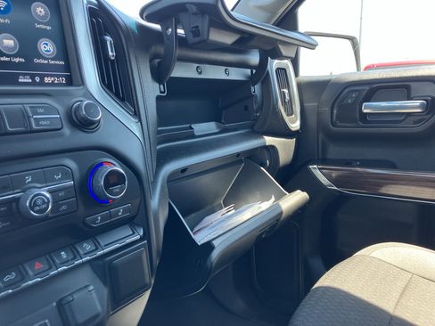 Used 2021 Chevrolet Silverado 1500 RST AWD/4WD image 21