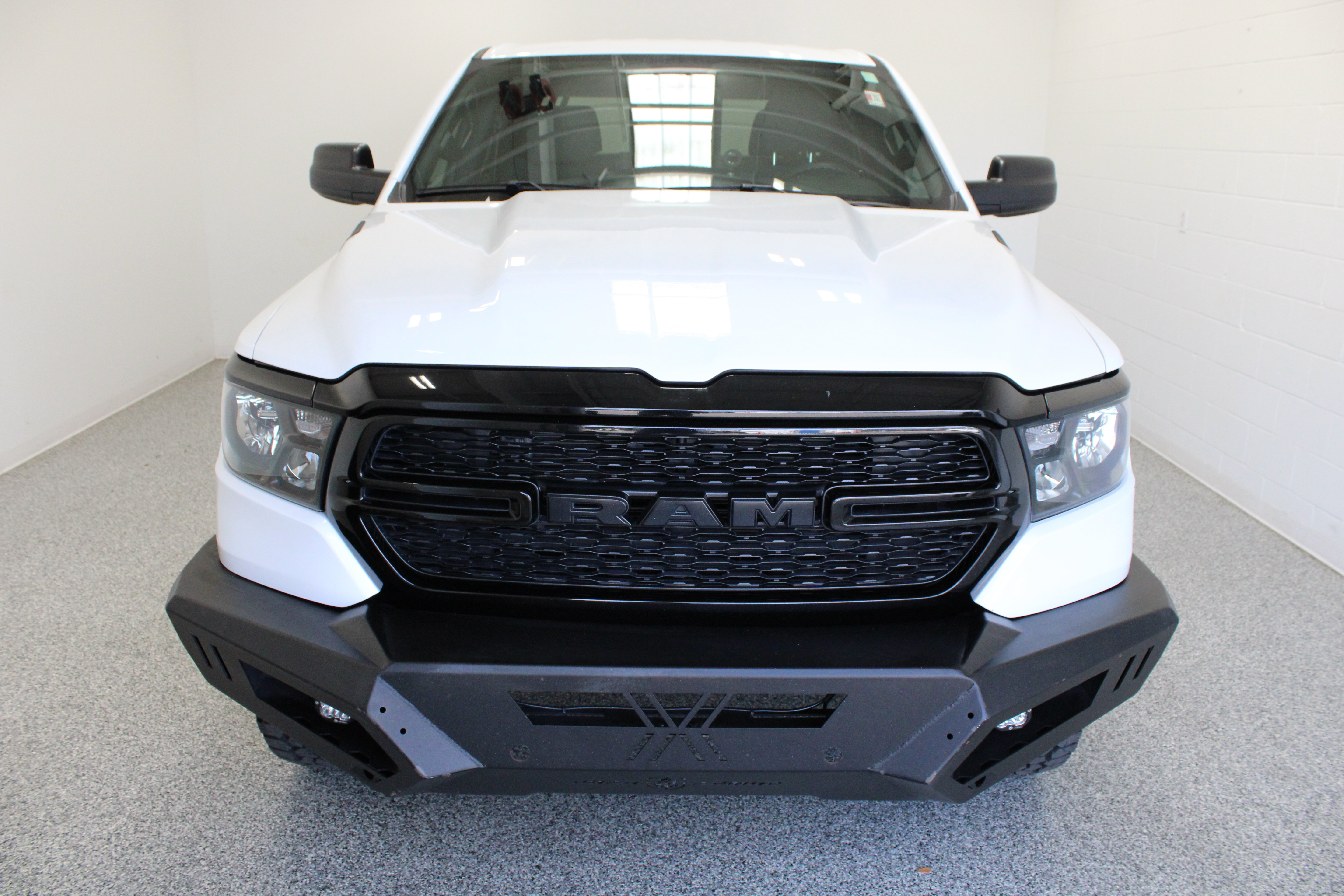 Used 2024 RAM 1500 Tradesman w/ Night Edition AWD/4WD image 3