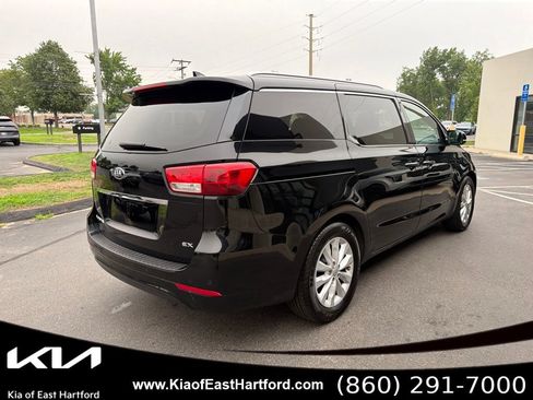Used 2016 Kia Sedona EX FWD image 8