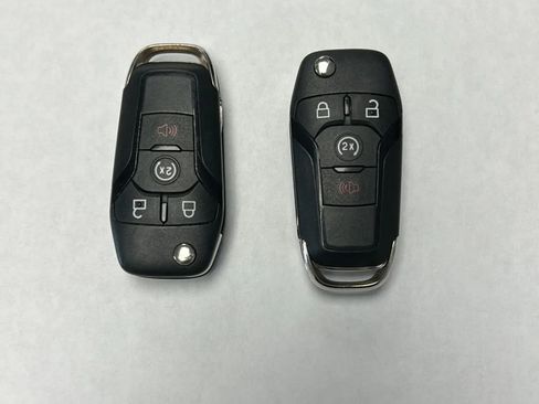 Used 2022 Ford F250 XLT w/ XLT Value Package image 35