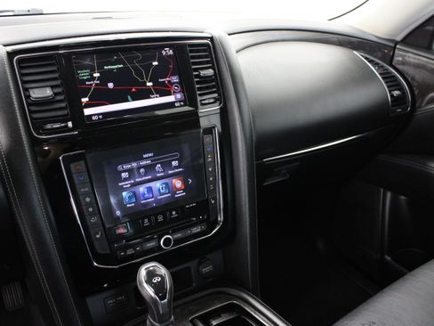 Used 2020 INFINITI QX80 Luxe w/ All-Season Package RWD image 16