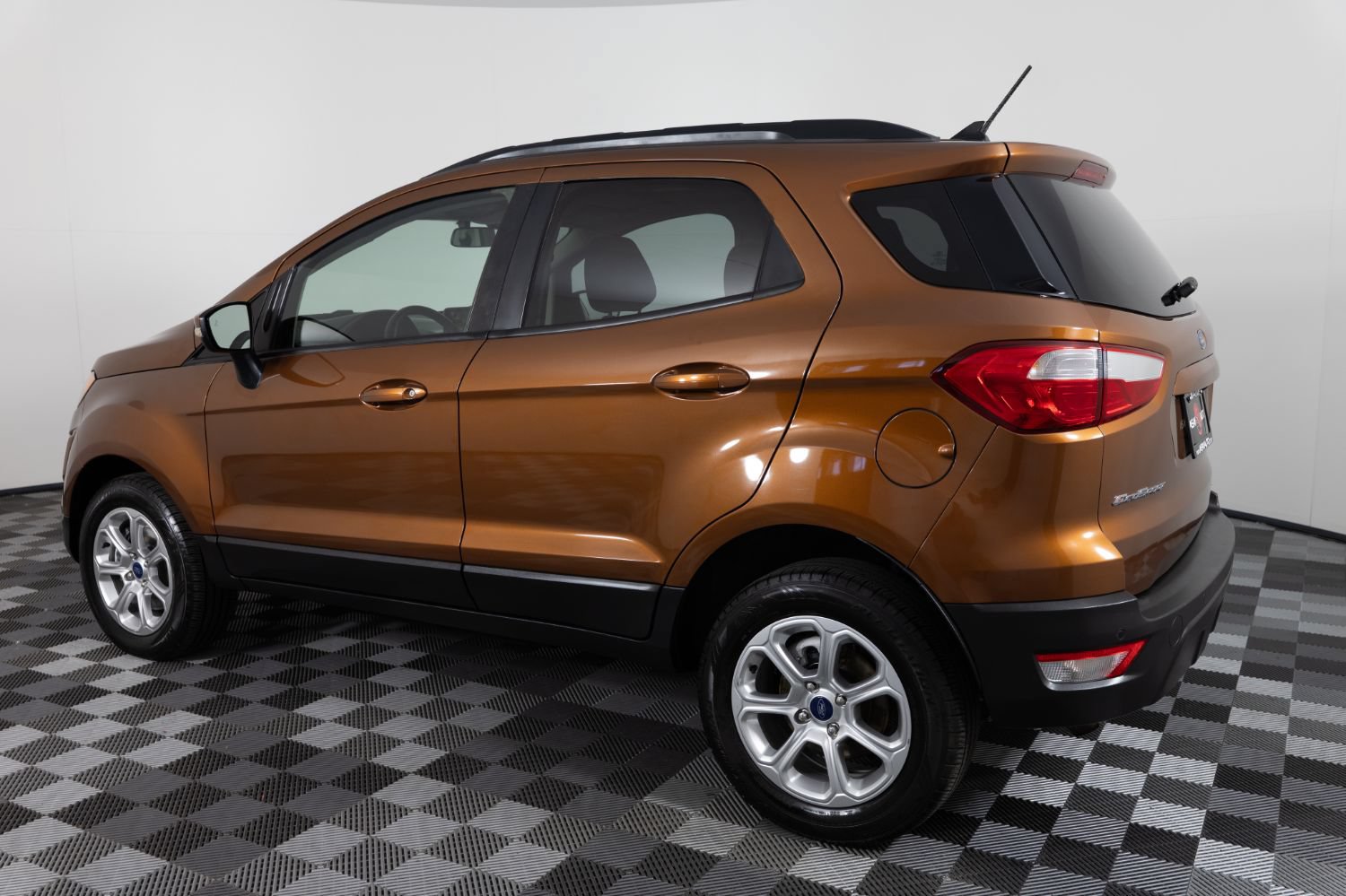 Used 2019 Ford EcoSport SE w/ SE Convenience Package AWD/4WD image 4