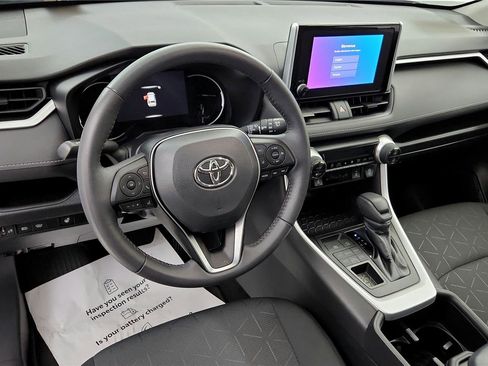 Used 2023 Toyota RAV4 XLE image 36
