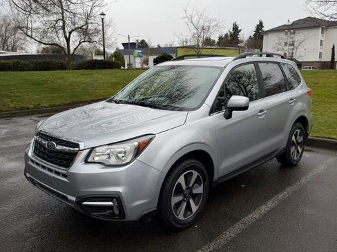 Used 2017 Subaru Forester 2.5i Limited image 22
