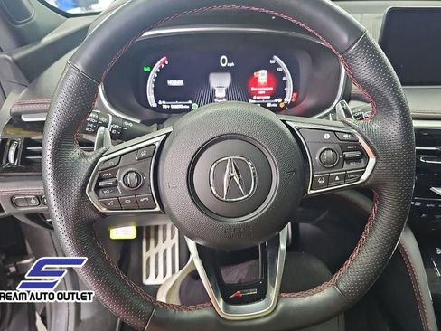 Used 2022 Acura MDX A-Spec image 17
