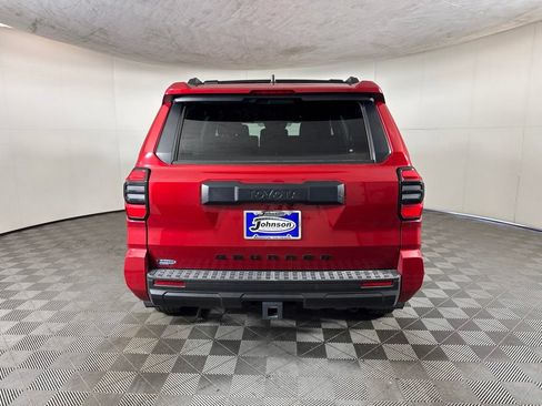 Used 2025 Toyota 4Runner SR5 AWD/4WD image 6