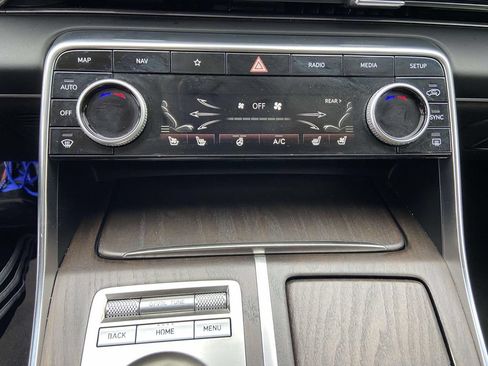Used 2023 Genesis GV80 3.5T w/ Prestige Package AWD/4WD image 26