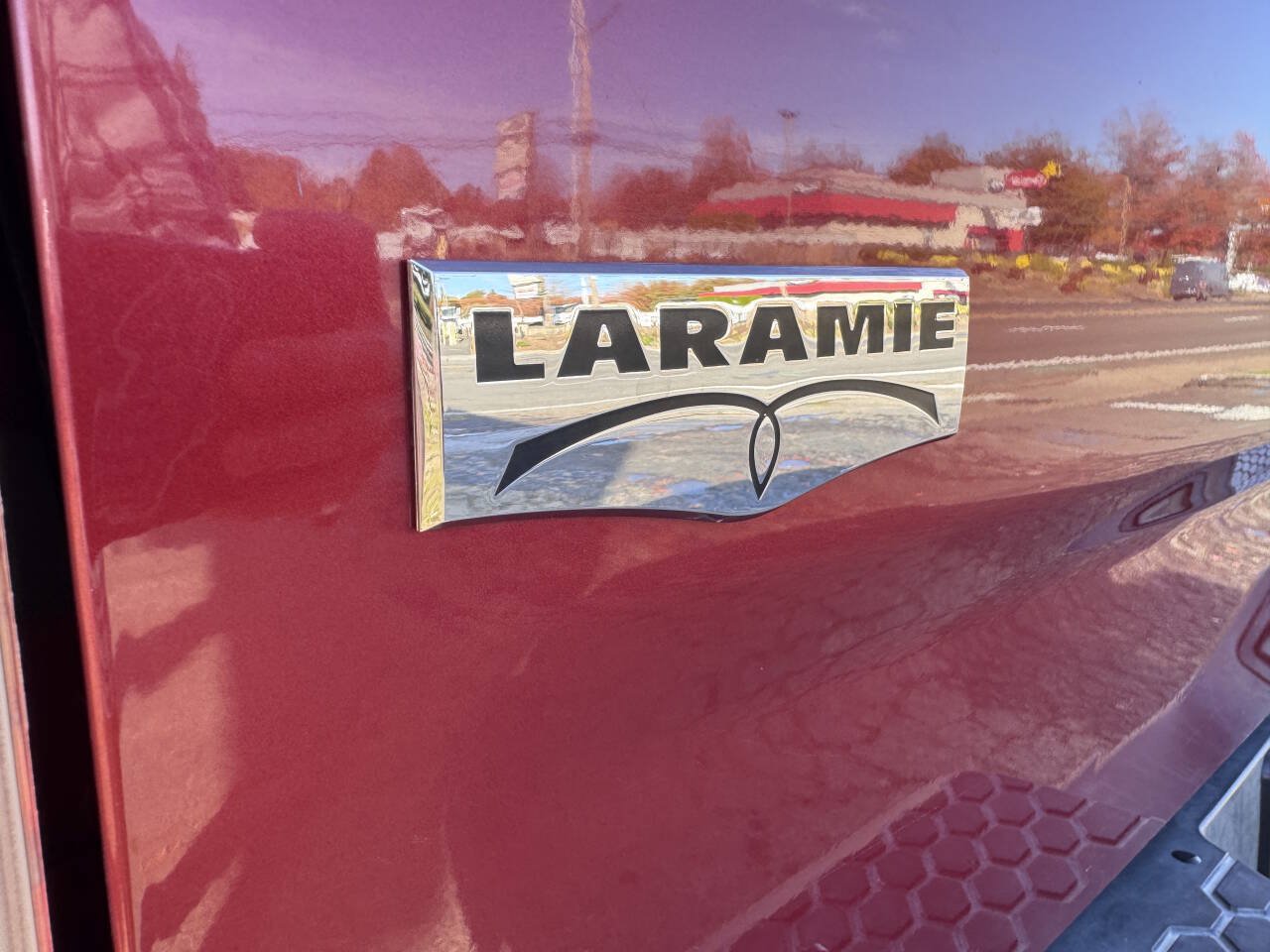 Used 2014 RAM 2500 Laramie w/ Convenience Group AWD/4WD image 5