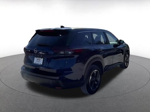 Used 2025 Nissan Rogue SV image 14