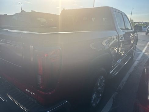 Used 2019 GMC Sierra 1500 SLT image 7