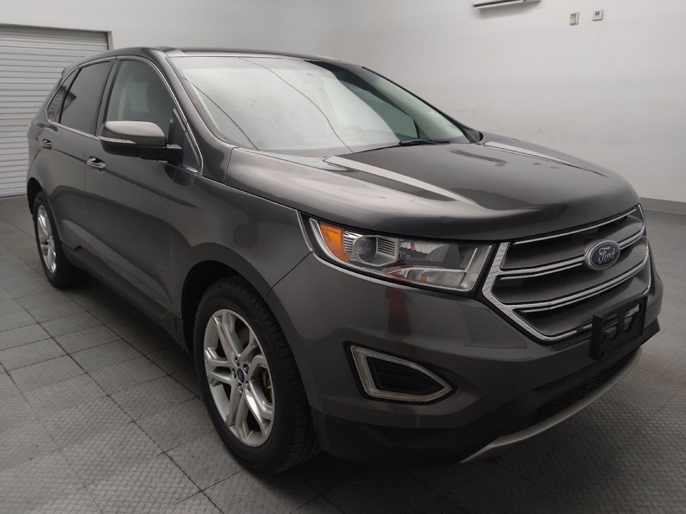 Used 2018 Ford Edge Titanium w/ Cold Weather Package AWD/4WD image 13