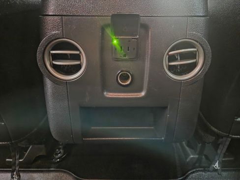 Used 2015 Ford F250 Lariat w/ Lariat Ultimate Package image 79