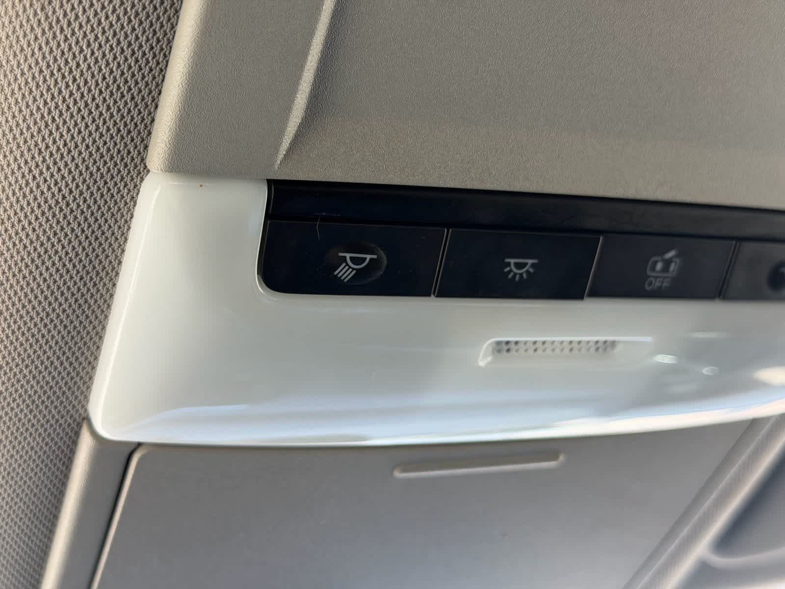 Certified 2025 Nissan Rogue S FWD image 28