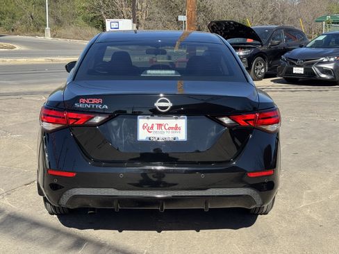 Used 2025 Nissan Sentra S image 6