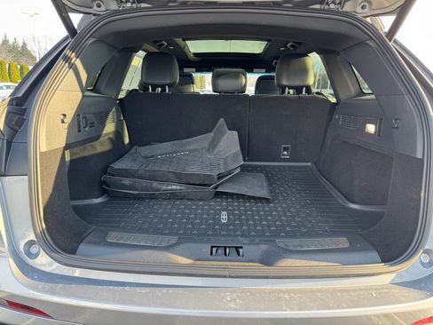 Certified 2024 Lincoln Nautilus Reserve w/ Equipment Group 203A image 9