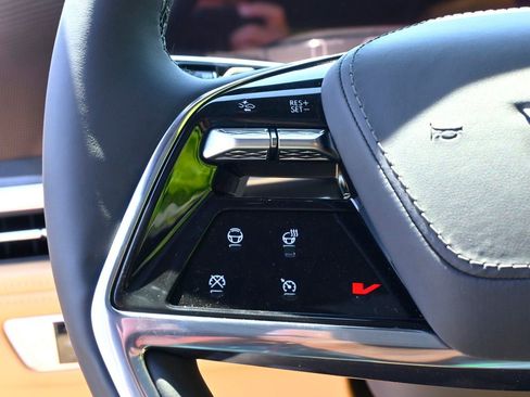 New 2025 Cadillac Escalade IQ Luxury 2 image 41