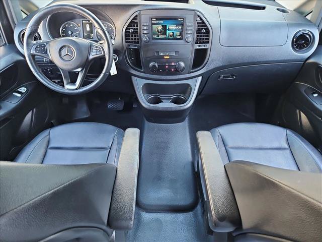 Used 2023 Mercedes-Benz Metris image 16