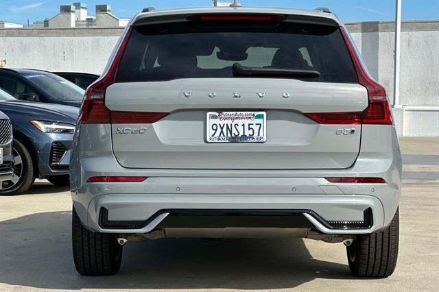 Used 2026 Volvo XC60 B5 Plus w/ Climate Package AWD/4WD image 4