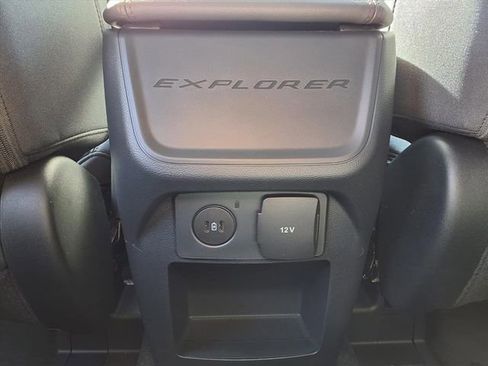 New 2026 Ford Explorer Active AWD/4WD image 7
