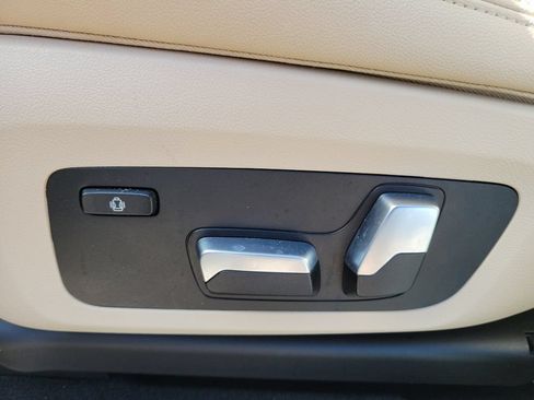 Used 2020 BMW X3 sDrive30i RWD image 19