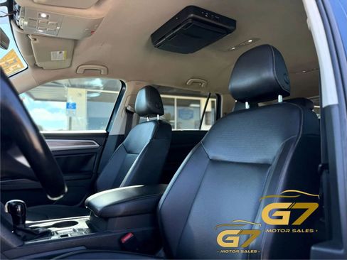 Used 2021 Volkswagen Atlas SE FWD image 24