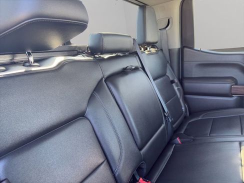 Used 2020 GMC Sierra 1500 SLT w/ SLT Premium Package image 21