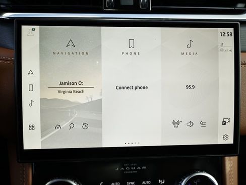 New 2026 Jaguar F-PACE R-Dynamic S image 42