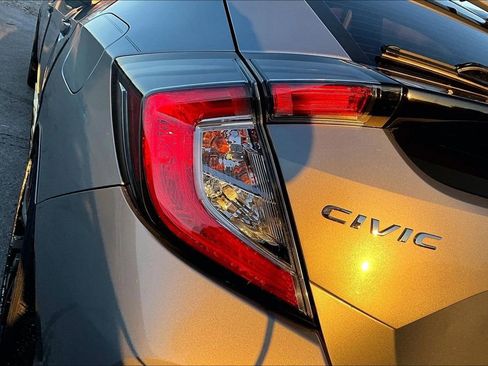 Used 2021 Honda Civic Sport image 23