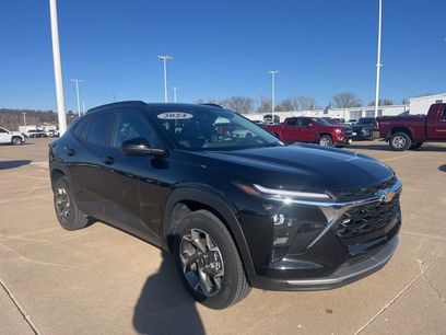 Used 2024 Chevrolet Trax LT