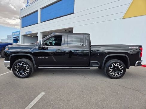 Certified 2025 Chevrolet Silverado 2500 LTZ w/ LTZ Plus Package AWD/4WD image 3