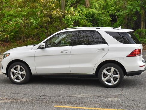 Used 2019 Mercedes-Benz GLE 400 4MATIC image 6