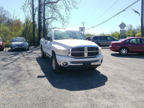 Used 2007 Dodge Ram 1500 Truck SLT w/ Trailer Tow Group AWD/4WD image 2