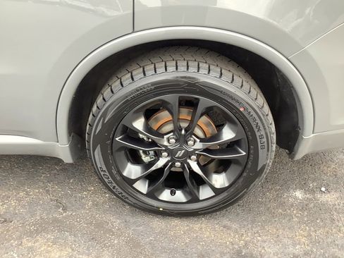 Certified 2022 Dodge Durango R/T w/ Quick Order Package 22F image 8