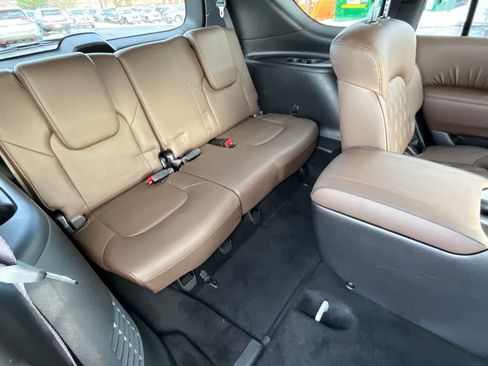 Used 2024 Nissan Armada Platinum w/ Captain's Chairs Package image 30