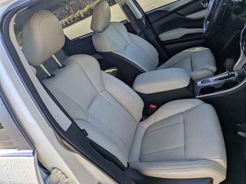 Used 2022 Subaru Ascent Limited w/ Technology Package image 31