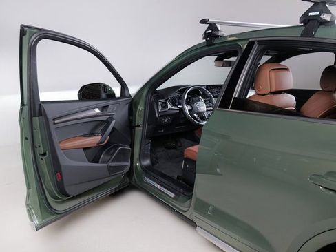 Certified 2025 Audi Q5 Prestige AWD/4WD image 25