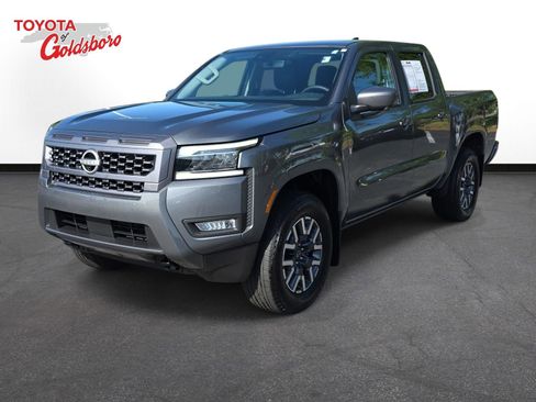 Used 2025 Nissan Frontier SL AWD/4WD image 1