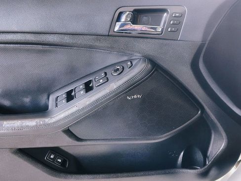 Used 2012 Kia Optima SX w/ Premium Touring Pkg image 25