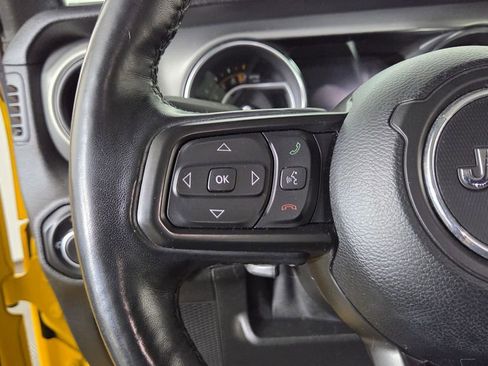 Used 2021 Jeep Wrangler Unlimited Sport AWD/4WD image 17