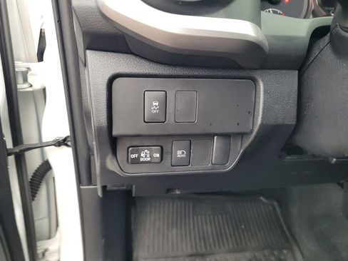 Used 2023 Toyota Tacoma SR5 AWD/4WD image 25