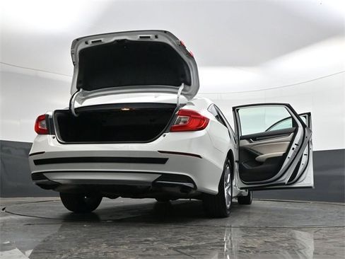 Used 2020 Honda Accord LX image 48