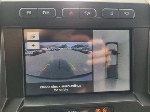 Used 2019 Ford F350 Lariat w/ Tow Technology Bundle image 26