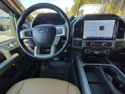 Used 2022 Ford F350 Lariat w/ Lariat Value Package image 14