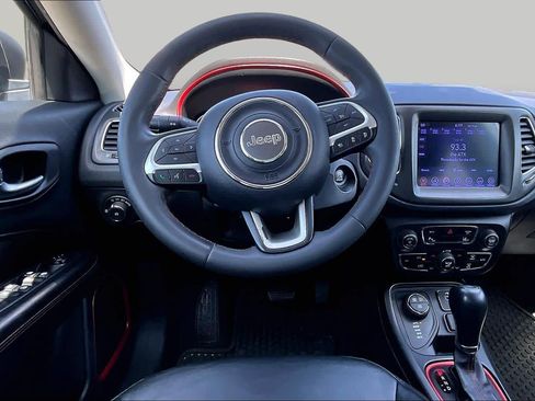 Used 2021 Jeep Compass Trailhawk AWD/4WD image 6